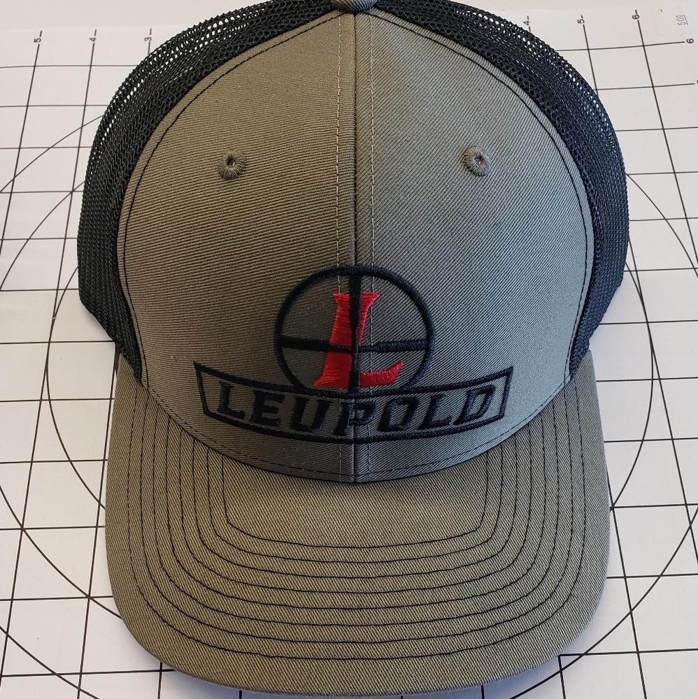 Leupold hat